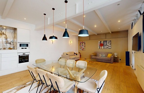 Quartier de la Roquette Apartment | TBS 49 - Prestigious apartment in Paris