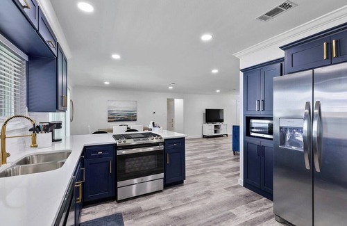 Grapevine House | TCH - Cozy 3bd/2ba home in Grapevine w/Workspace