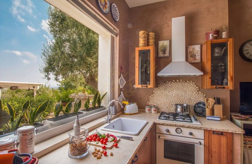 L'Assunta House | TD Casa Torchiano Hilltop Pool with Sea View