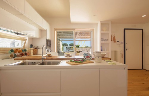 Polignano a Mare House | TD Villa Fico Jo Villa with Pool & Lush Garden