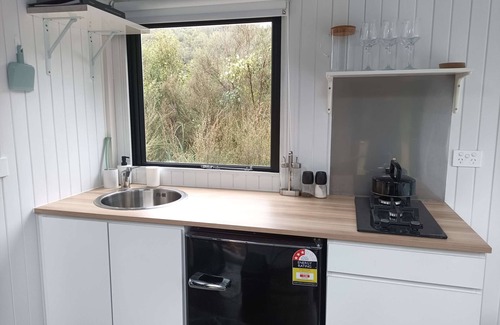 Shannon House | Te Paki Dam View by Tiny Away