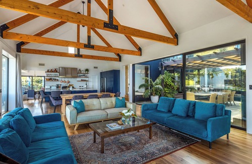 Omiha House | Te Whau Retreat - Whole Property