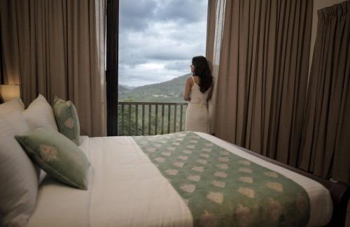 Elappara Villa | Tea & Tranquility by Moksha Stays