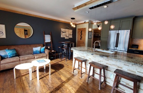 Copper Mountain Village Resort | Telemark Studio Sleeps 6 TEMM
