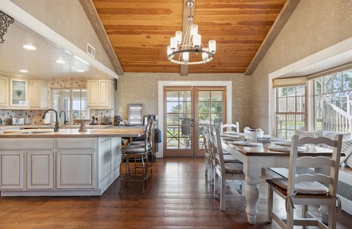 Temecula House | Temecula Wine Country Home on 5 Acre Vineyard