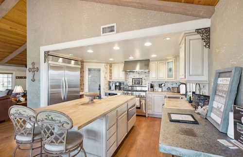 Temecula House | Temecula Wine Country Home on 5 Acre Vineyard