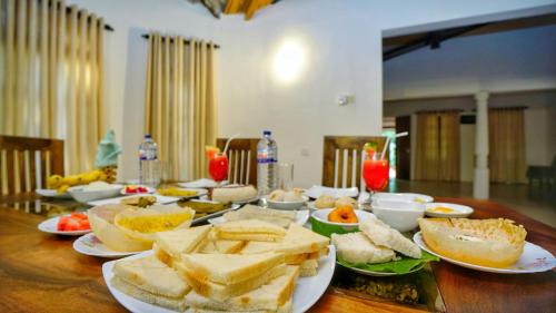 Dambulla House | Temple Entrance Villa