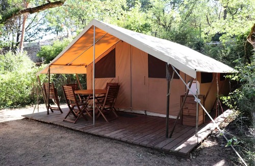Esparron-de-Verdon House | Tent Lodge Cabanon auf Stelzen 2 Schlafzimmer 5 Personen