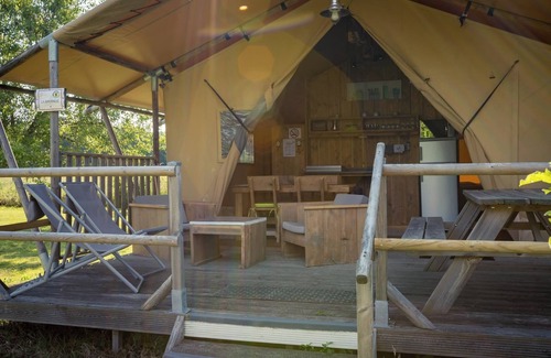 Saires Cottage | Tent Lodge Safari La Briande