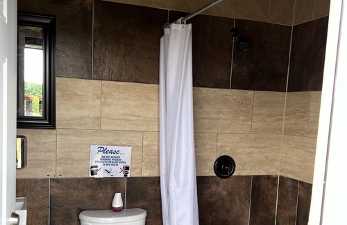 Silver Point RV Rental | Tentrr Signature Site - Phoenix at Defenders Retreat - Site I