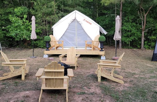 Hampton RV Rental | Tentrr Signature Site - Glamping in "The Hamptons"