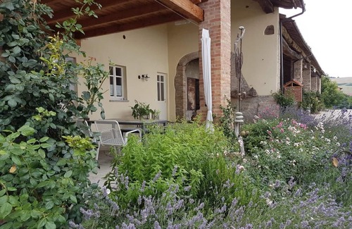 Bastia Mondovi House | Tenuta le Torri - Holiday home with pool