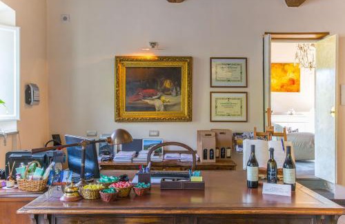 San Pietro a Marcigliano Hotel | Tenuta San Pietro Luxury Hotel