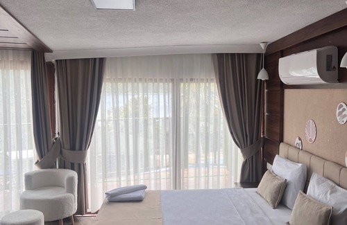 Avlana Hotel | Teras Orhaniye