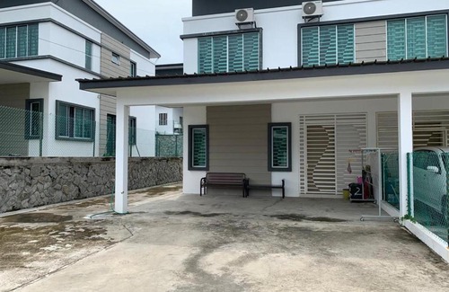 Sandakan Villa | Teratak kasih homestay