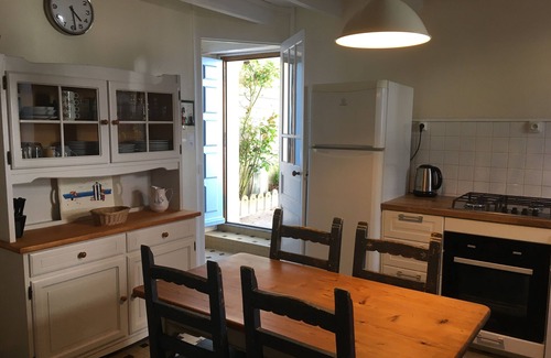 Cancale House | TERBELOC * Pretty Breton house located in the heart of Cancale
