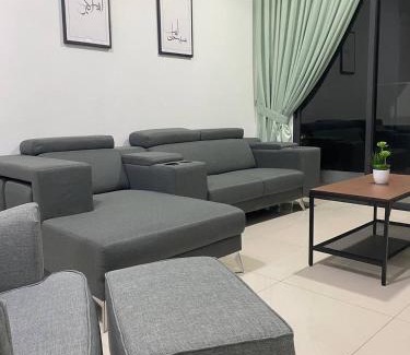 Batu Buruk Apartment | Terengganu Dreamscapes at Icon Residence, Spacious with Nature View