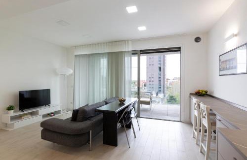 Lorenteggio Apartment | Terminal Tower 601 - San Cristoforo M4