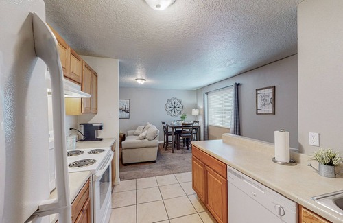 West Old Town Apartment | Terra Blanca, near Old Town