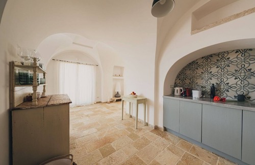 Cisternino Villa | Terra, Fuoco & Acqua Apartment – Scenic Villa Escape.