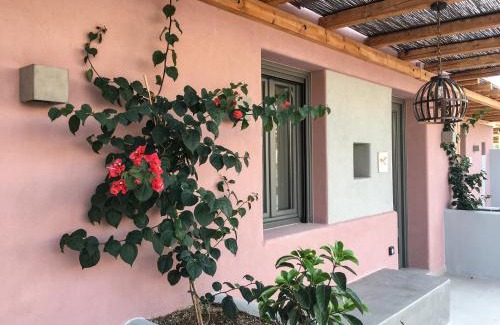 Agios Georgios Hotel | Terra Nera Suites