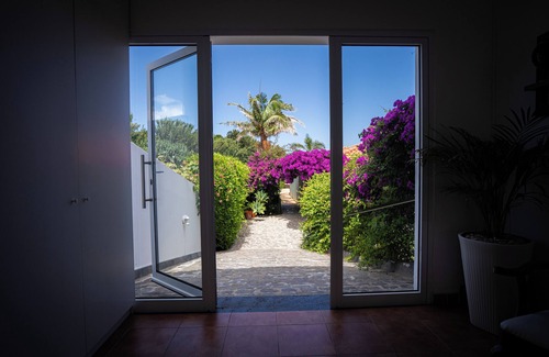 Ribeira Grande House | Terra VivAz - Ribeira Cottage Garden Suite