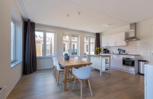 Zoutelande Apartment | Terrace Flat in Zoutelande, cleaning included