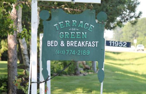 North Dundas Bed & Breakfast | Terrace Green B&B