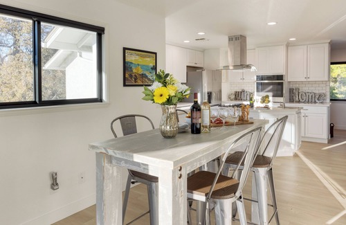 Paso Robles House | Terrace Hill | Modern Paso Robles Escape Near Wineries, Dining, and Hot Springs