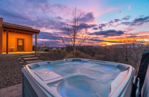 Cornville House | Terracotta Cove - Sedona, Jerome, Wineries