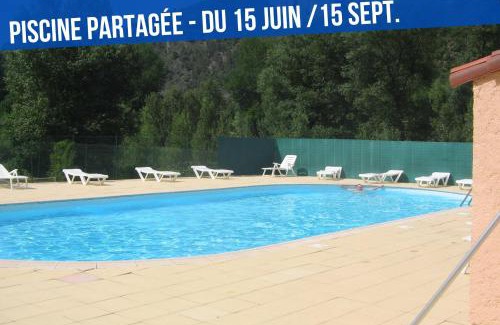 Digne-les-Bains Apartment | Terrasse & Détente - À deux pas des Thermes - Piscine partagée