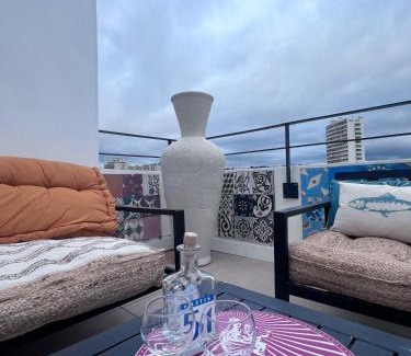 Le Pharo Apartment | Terrasse de Rêve Vue Mer Près Plage des Catalans