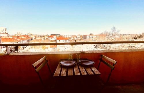 Gares Apartment | Terrasse du soleil, Studio proche Gare Montpellier