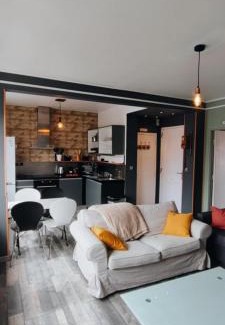 La Celle-sous-Gouzon Apartment | Terrasse in Dunkerque