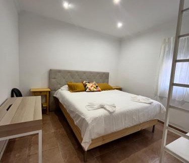 Manises House | Terraza 120 m2 y paellero - Metro & Aeropuerto