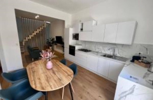 Foggia Apartment | Terrazza Perez - apartment in city center with terrace and pool