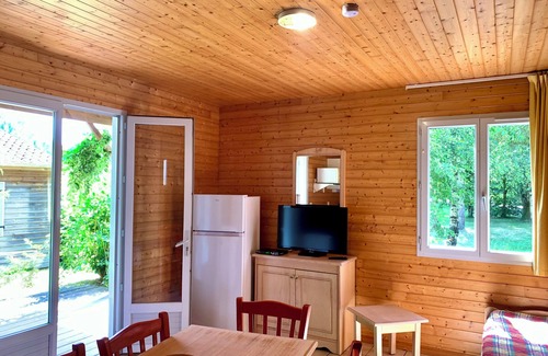 Moutiers-Sous-Chantemerle House | Terres de France - Natura Resort Pescalis