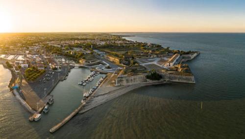 Saint-Pierre-d'Oleron Apartment | Test