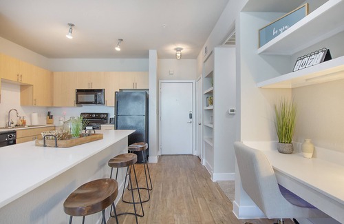 Downtown Fort Worth Apartment | Texas 2.2 Downtown! Eat, Shop, and explore DT Fort Worth