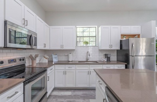 Wetmore House | Texas Casita Retreat Minutes from Six Flags