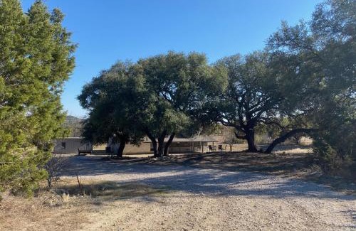 Oatmeal House | Texas Hill Country Ranch House - Great Views - Near Hidden Falls Park