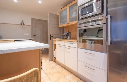 Vilafortuny House | th129 Villa in Cambrils · 5 bedrooms · 9 beds · 3 baths