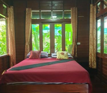 Kata House | Thai authentic wooden house at Kata