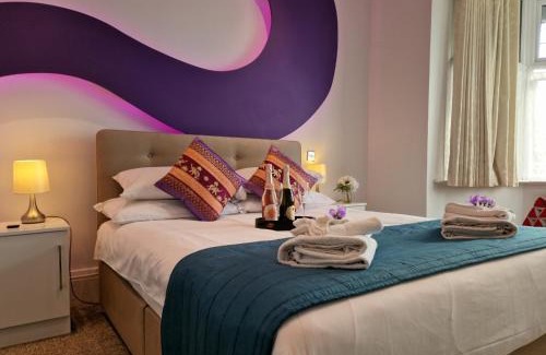 Loughborough Hotel | Thai Lanna Inn & Spa Ltd