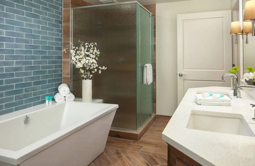 Bonita Springs Resort | Thanksgiving week! 11/19/23-11/25/23 Hyatt Coconut Cove Resort