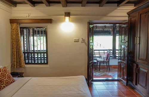 Kattakayam Hotel | Tharavadu Heritage Home