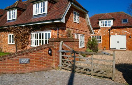 Hungerford Bed & Breakfast | Thatched Cottage