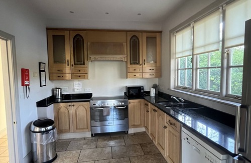 Thornton Hough Cottage | Thatched Pavilion including Hot Tub