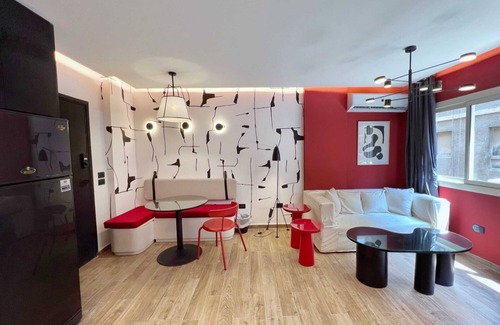 Heliopolis Apartment | The 2 BDR Scarlet Condo 5 min to CAI Airport