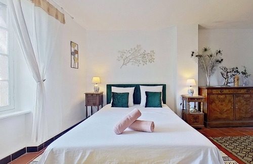 Luc-sur-Orbieu Bed & Breakfast | THE 2 FUNNY BIRDS